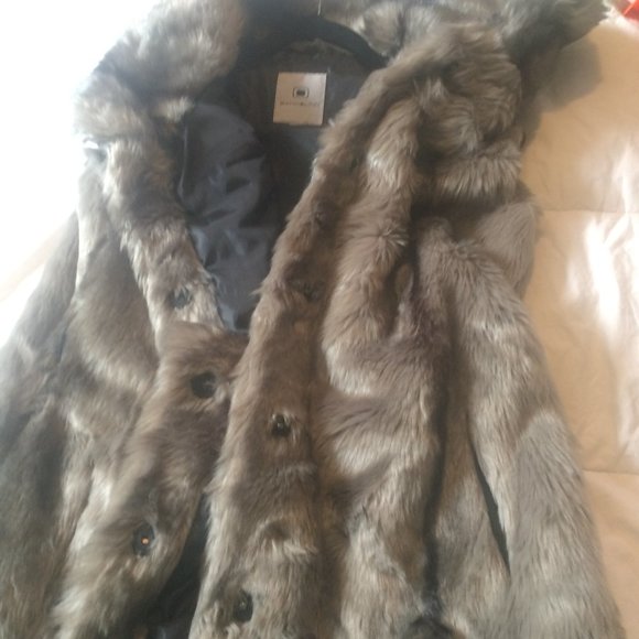 Faux Fur Vest BANDOLINO Size M Sleeveless Gray - Picture 9 of 14